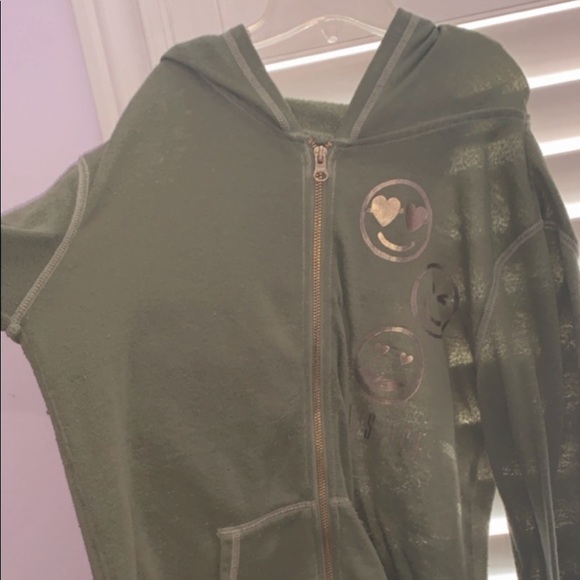 Justice sweater💗 - Picture 2 of 5